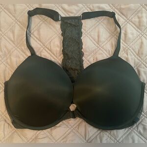 NWOT~Victoria Secret Emerald Green Bra (Flawed)